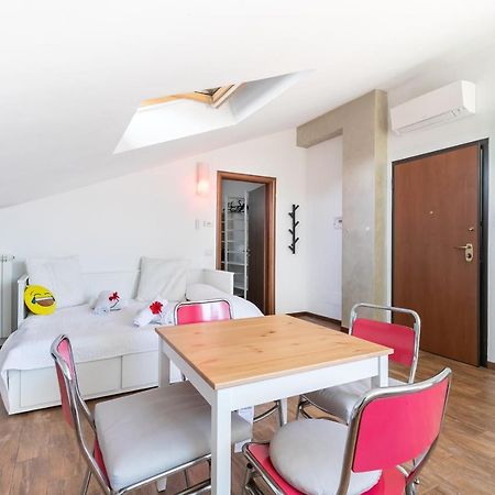Апартаменты Alessia'S Flat - Affori Милан Экстерьер фото