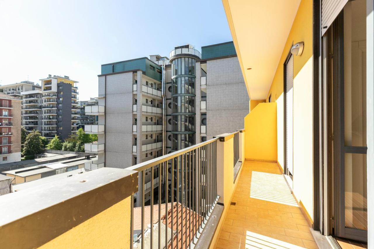 Апартаменты Alessia'S Flat - Affori Милан Экстерьер фото