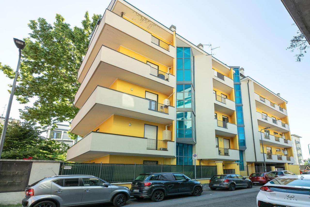 Апартаменты Alessia'S Flat - Affori Милан Экстерьер фото